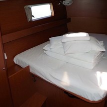 Beneteau Oceanis 41.1