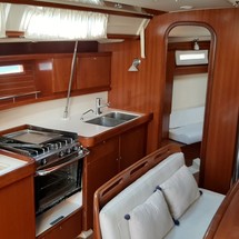 Dufour 425