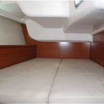 Beneteau Oceanis 40