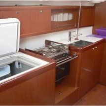 Beneteau Oceanis 40