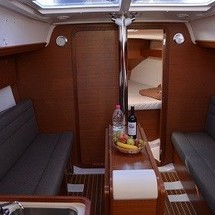 Dufour 350