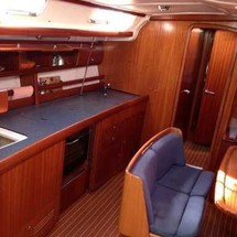 Bavaria 44