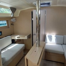 Beneteau Oceanis 41.1