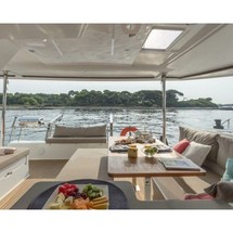 Fountaine Pajot Helia 44