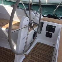 Hanse 415