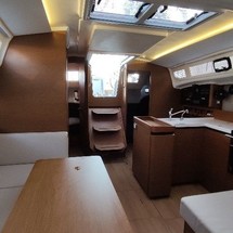 Jeanneau Sun Odyssey 410