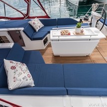 Beneteau Oceanis 51.1