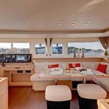 Lagoon 450 S