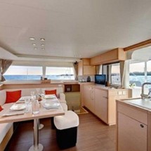 Lagoon 450 S