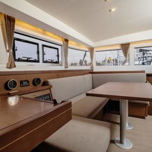 Lagoon 40
