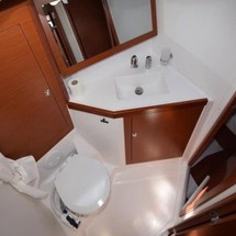 Beneteau Oceanis 45
