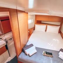 Jeanneau Sun Odyssey 410