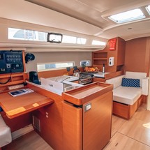 Jeanneau Sun Odyssey 410