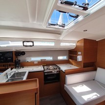 Jeanneau Sun Odyssey 410