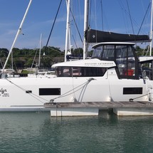 Lagoon 42