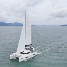 Lagoon 42