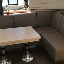 Fountaine Pajot Astréa 42