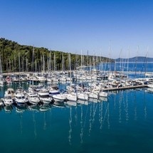 Lagoon 40
