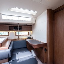 Beneteau Oceanis 51.1