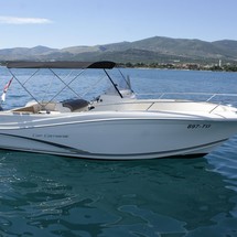 Jeanneau Cap Camarat 7.5
