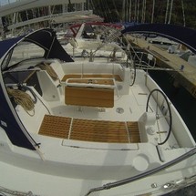 Dufour 382