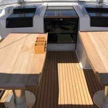Hanse 548