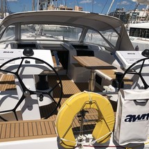 Hanse 548