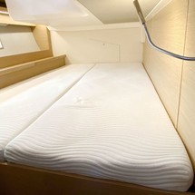 Hanse 548