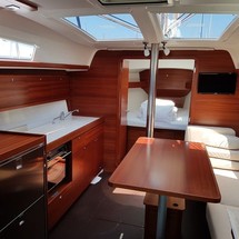 Dufour 382
