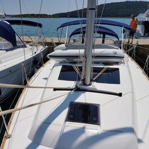 Dufour 382