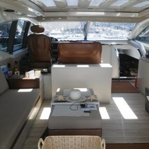 Azimut 68