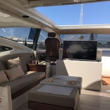 Azimut 68