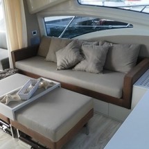 Azimut 68