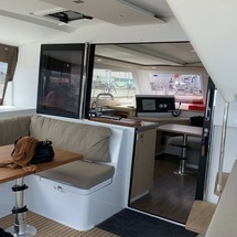 Fountaine Pajot Lucia 40
