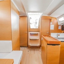 Jeanneau Sun Odyssey 410