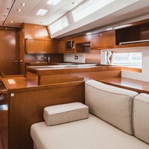 Beneteau Oceanis 55