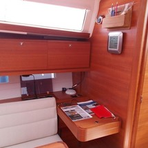 Dufour 382