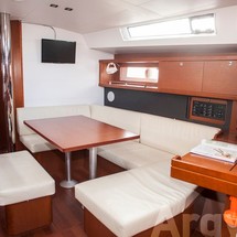 Beneteau Oceanis 45