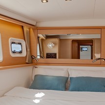 Lagoon 450 F