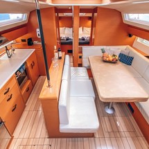 Jeanneau 54