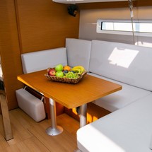 Jeanneau Sun Odyssey 440