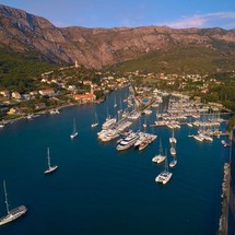 Beneteau Oceanis 48