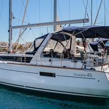 Beneteau Oceanis 45
