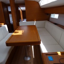 Jeanneau 54