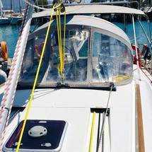 Beneteau Oceanis 43