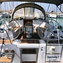 Beneteau Oceanis 43