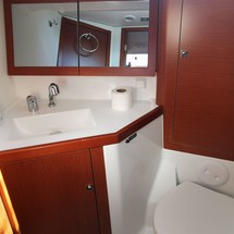 Beneteau Oceanis 45