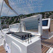 Dufour 412