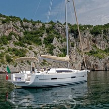 Dufour 412