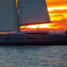 Dufour 382